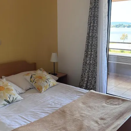 Appartement & Ana Sukošan