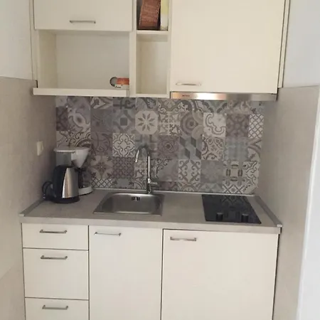 Appartement & Ana Sukošan