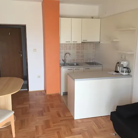 Apartment & Ana *