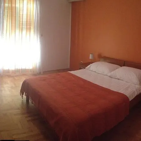 Apartment & Ana *